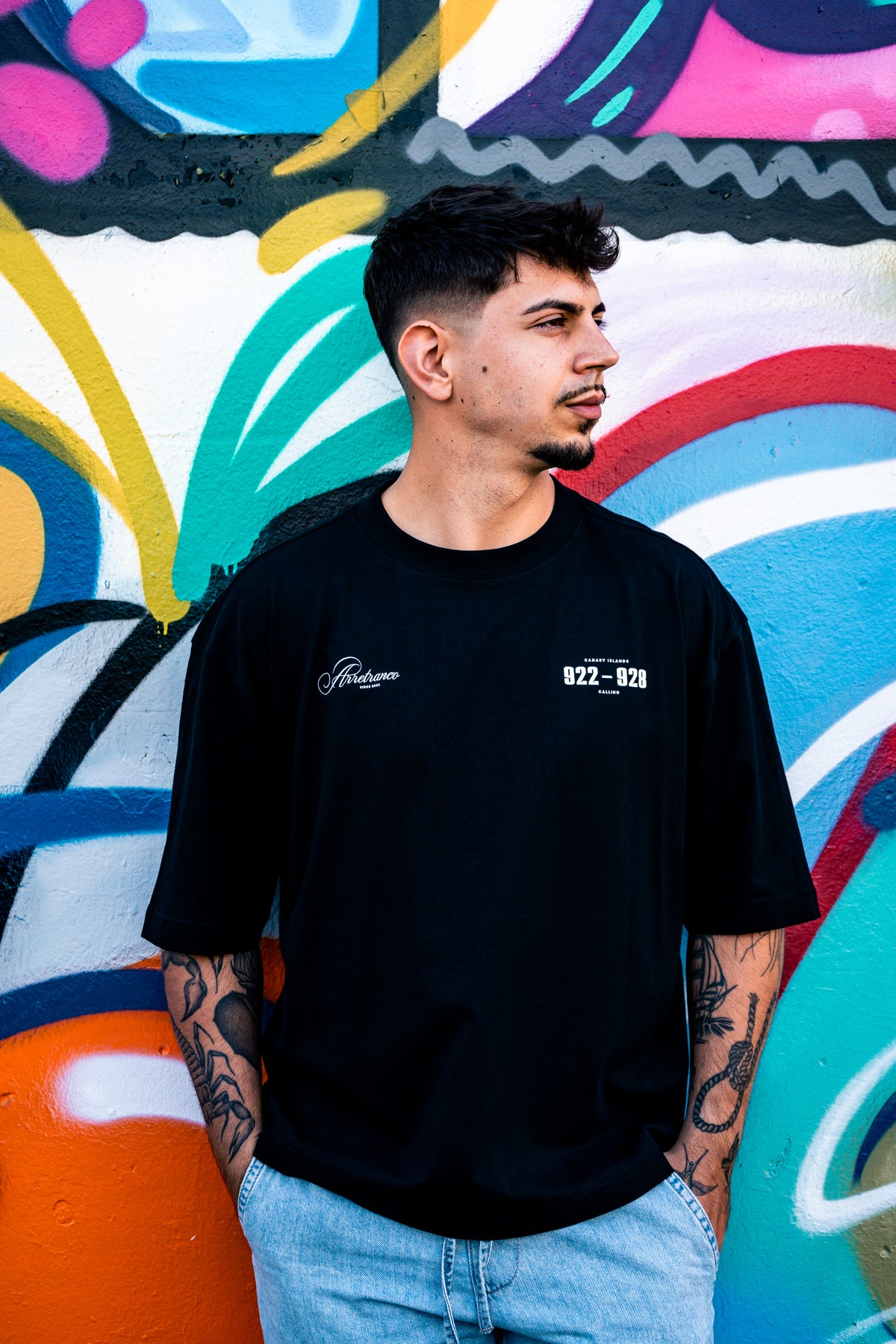 Camiseta oversize cropped "922-928"