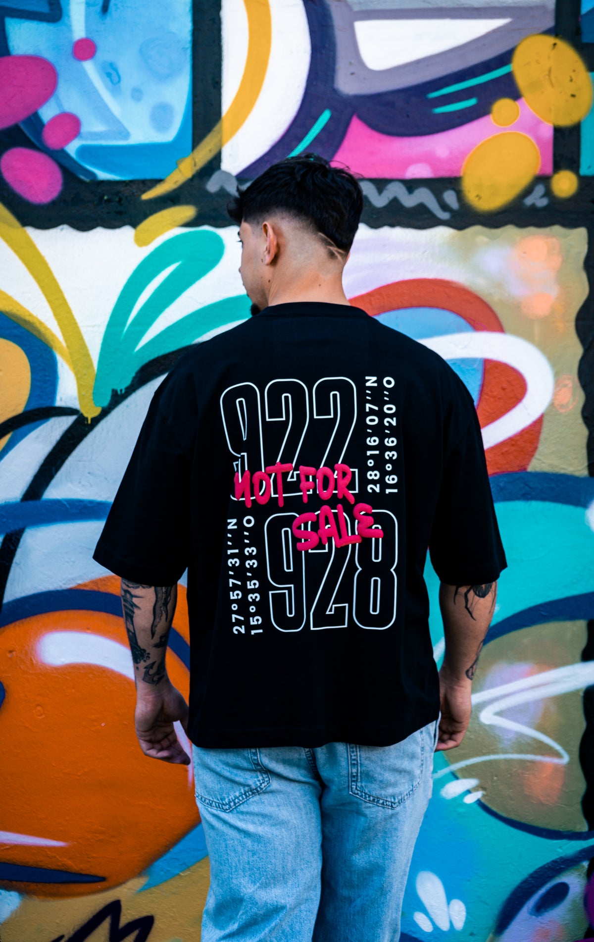 Camiseta oversize cropped "922-928"