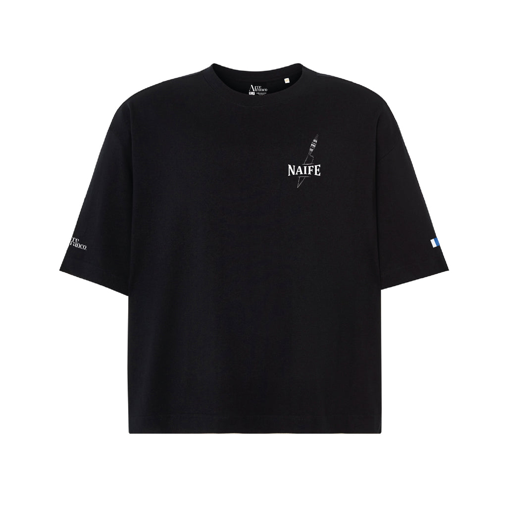 Camiseta oversize cropped "Naife"